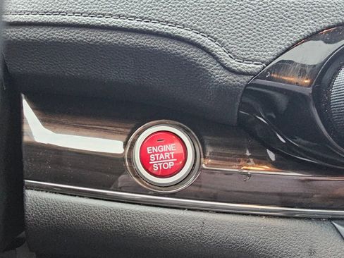 Used 2015 Honda CR-V EX-L image 40