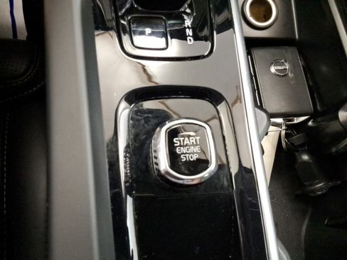 Used 2023 Volvo XC60 B5 Ultimate image 31