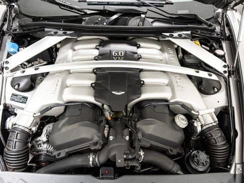 Used 2008 Aston Martin DB9 Volante RWD image 12