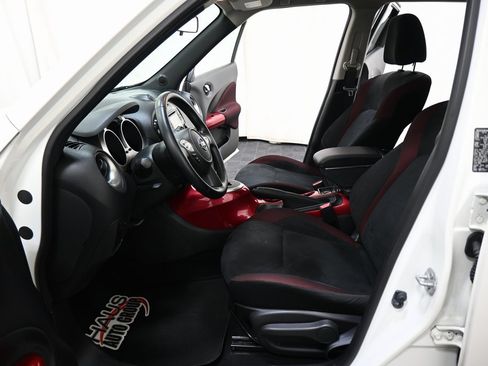 Used 2017 Nissan Juke SV image 7