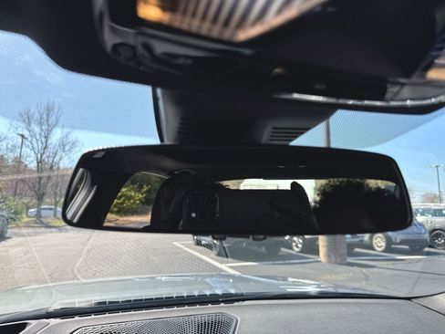 Used 2025 BMW 330i xDrive 330i xDrive image 15