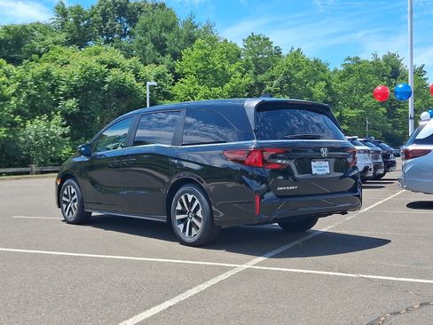 New 2026 Honda Odyssey EX-L image 5