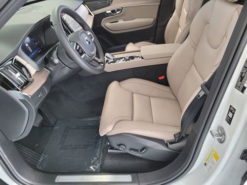 New 2026 Volvo XC90 B6 Ultra w/ Protection Package AWD/4WD image 13