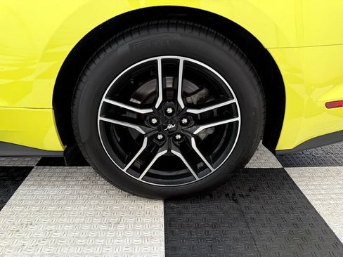 Used 2021 Ford Mustang GT Premium RWD image 12
