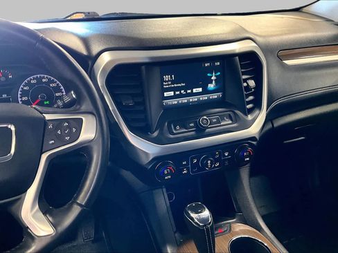 Used 2019 GMC Acadia SLE AWD/4WD image 7