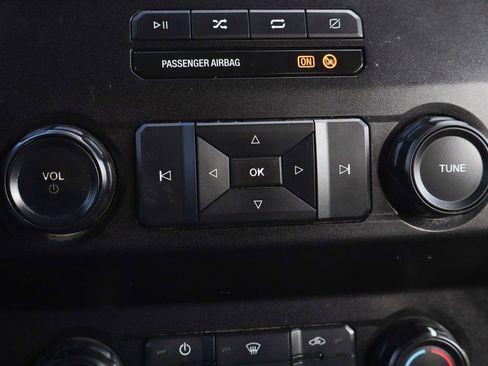 Used 2022 Ford F250 XL w/ Power Equipment Group RWD image 29