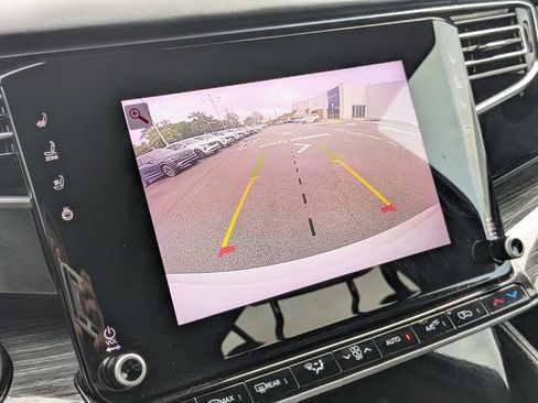 Used 2022 Jeep Wagoneer Series II w/ Premium Group I image 29