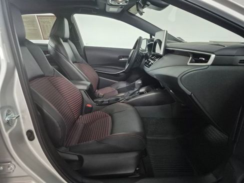 Certified 2025 Toyota Corolla XSE FWD image 32
