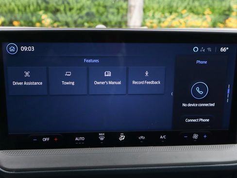 Used 2025 Ford Maverick XL FWD image 31