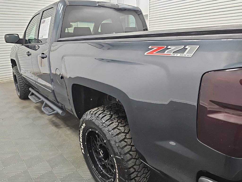 Used 2017 Chevrolet Silverado 1500 LT w/ All Star Edition AWD/4WD image 8