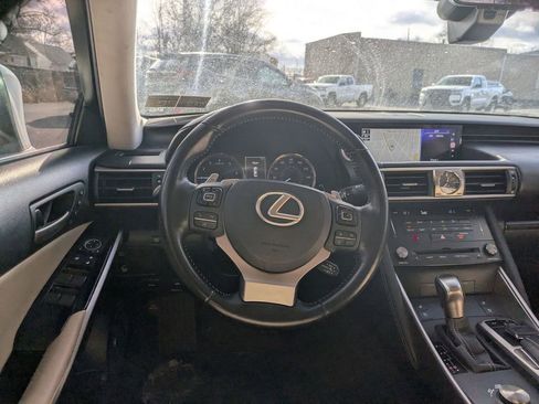 Used 2018 Lexus IS 300 AWD w/ Comfort Package image 12