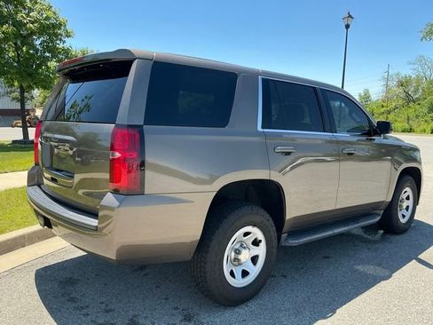 Used 2015 Chevrolet Tahoe 4WD w/ Remote Keyless Entry Package image 6