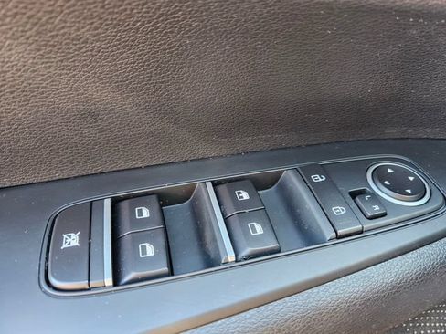 Used 2024 Kia Forte LXS FWD image 36