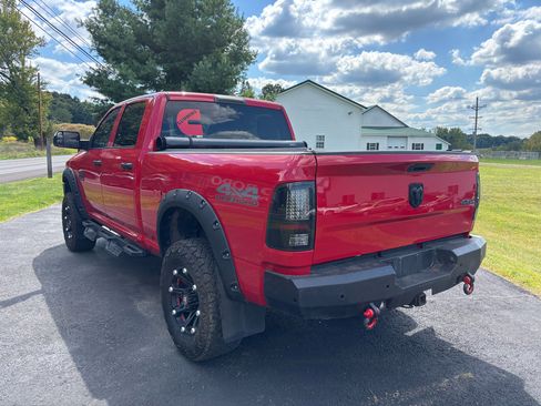 Used 2018 RAM 2500 Tradesman w/ Chrome Appearance Group image 6