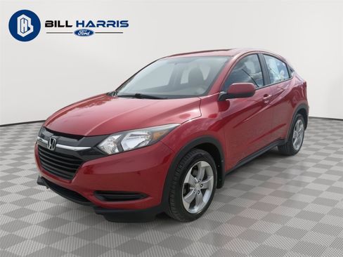 Used 2018 Honda HR-V LX image 1