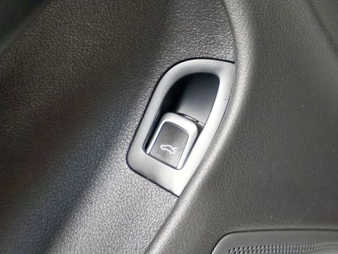 Used 2016 Audi A4 Premium Plus w/ Technology Package image 54