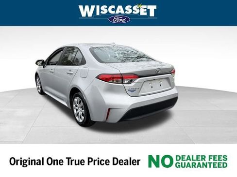 Used 2024 Toyota Corolla LE image 20
