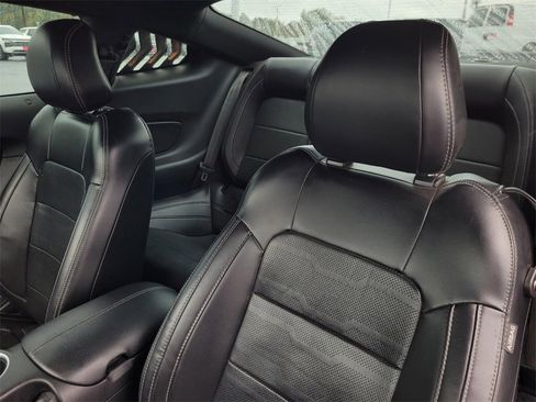 Used 2020 Ford Mustang GT Premium w/ Equipment Group 401A image 18