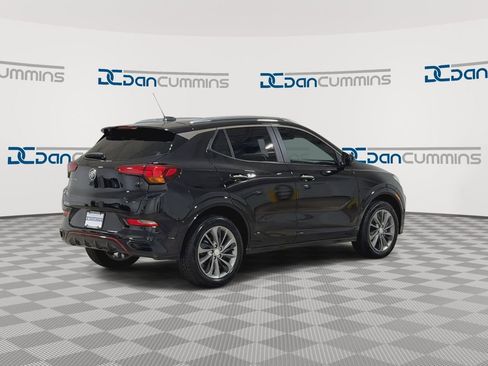 Used 2023 Buick Encore GX Select w/ Sport Touring Package AWD/4WD image 9