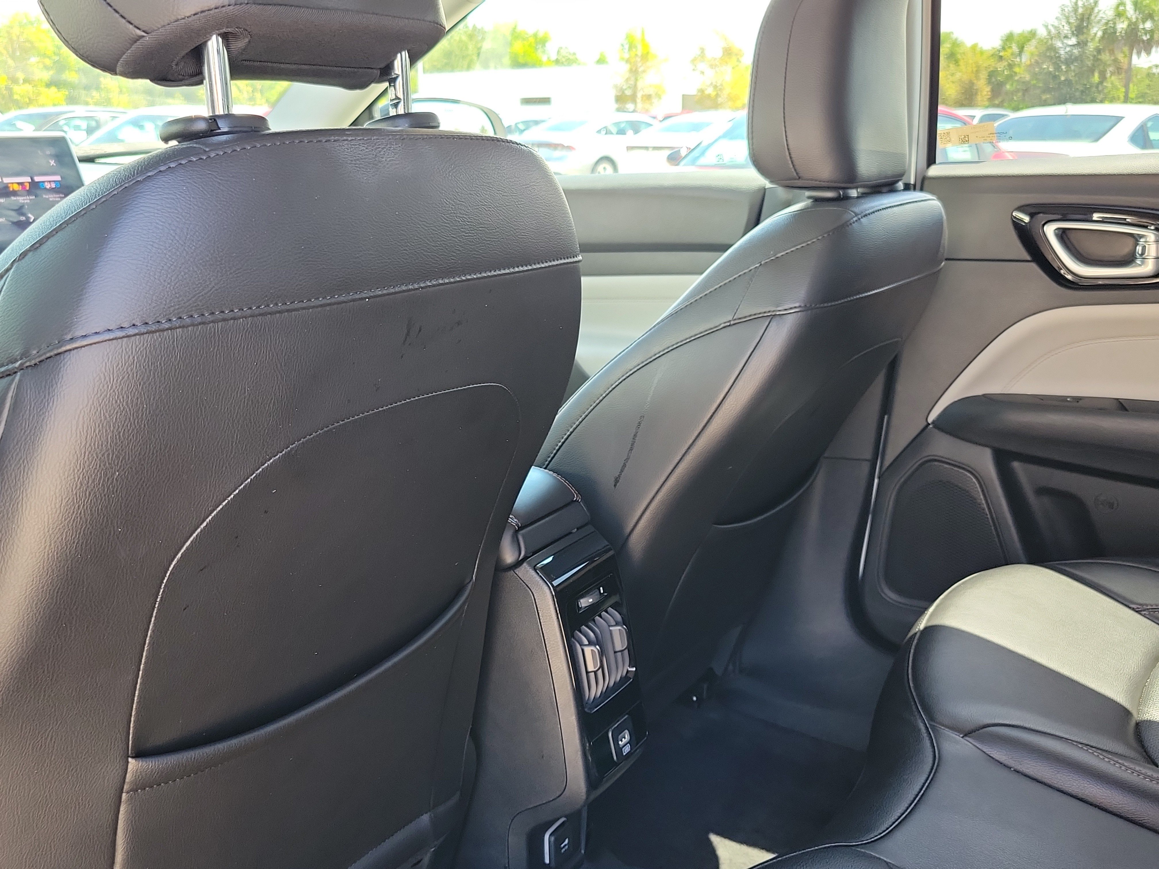 Used 2022 Jeep Compass Limited AWD/4WD image 15