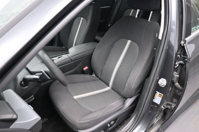 Used 2025 Hyundai Sonata SEL FWD image 17