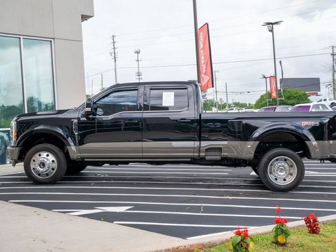 Used 2023 Ford F450 King Ranch w/ FX4 Off-Road Package AWD/4WD image 19