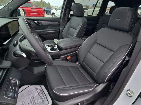 New 2026 Buick Enclave Sport Touring w/ Super Cruise Package image 12