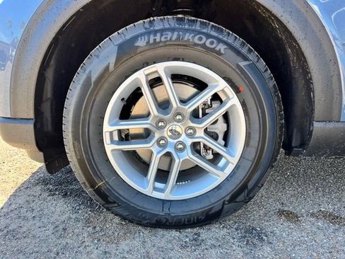 New 2026 Ford Explorer Active w/ Active Comfort Package RWD image 7