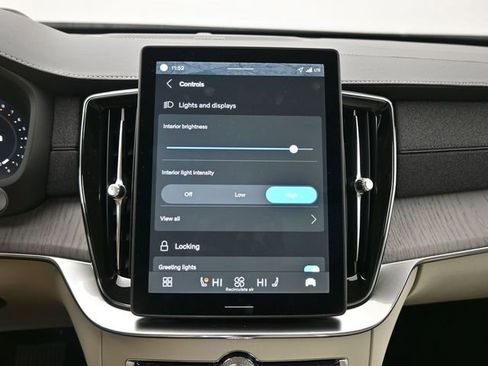 New 2026 Volvo XC90 B6 Ultra w/ Protection Package image 16