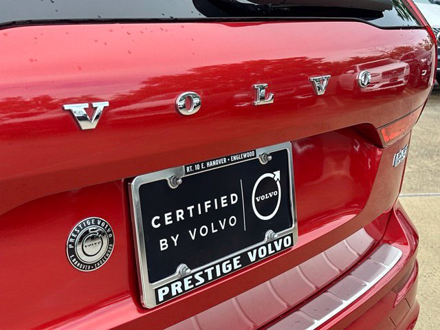 Certified 2025 Volvo XC60 B5 Ultra AWD/4WD image 36