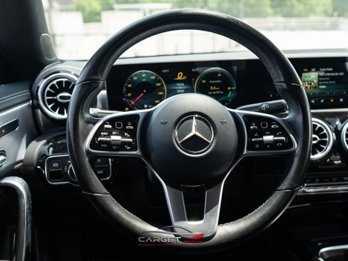 Used 2020 Mercedes-Benz CLA 250 w/ Premium Package image 23