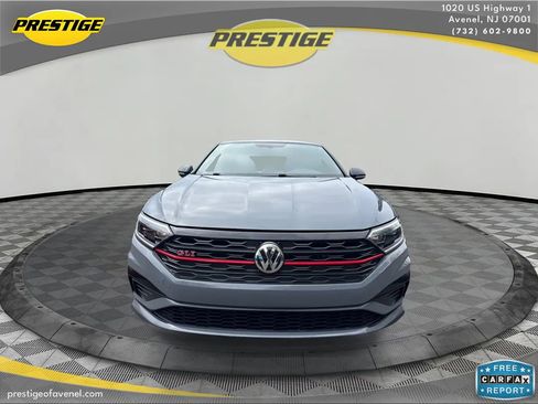 Used 2019 Volkswagen Jetta GLI FWD image 2