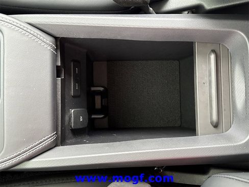 Certified 2025 Ford Mustang Mach-E Premium image 11