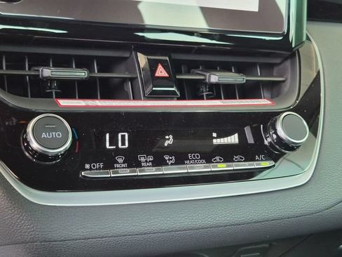 Certified 2026 Toyota Corolla SE FWD image 22