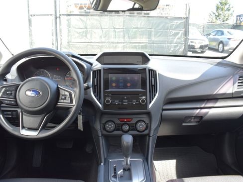 Used 2019 Subaru Impreza 2.0i Premium image 11