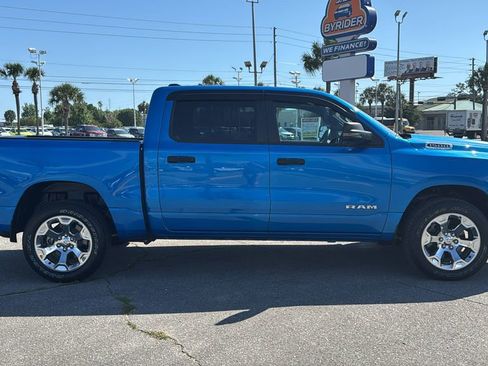 Used 2024 RAM 1500 Big Horn AWD/4WD image 7