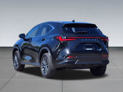Used 2024 Lexus NX 350 AWD image 4