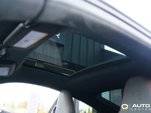 Used 2025 Porsche 911 Carrera 4 GTS image 49