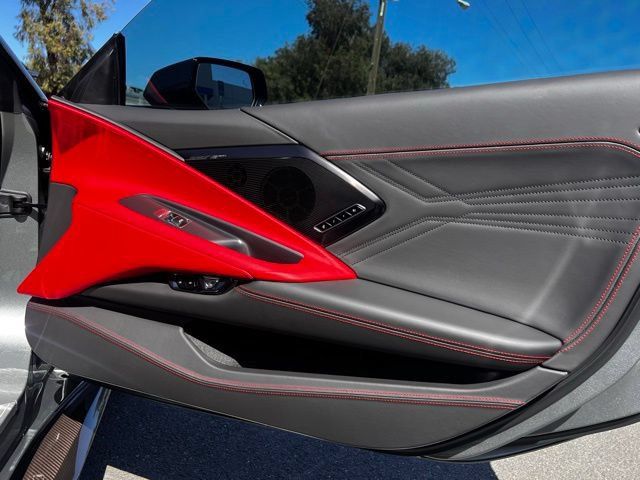 Used 2024 Chevrolet Corvette Z06 RWD image 27