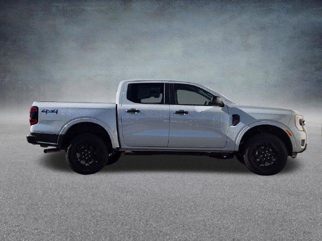 New 2026 Ford Ranger XLT w/ Black Appearance Package AWD/4WD image 11