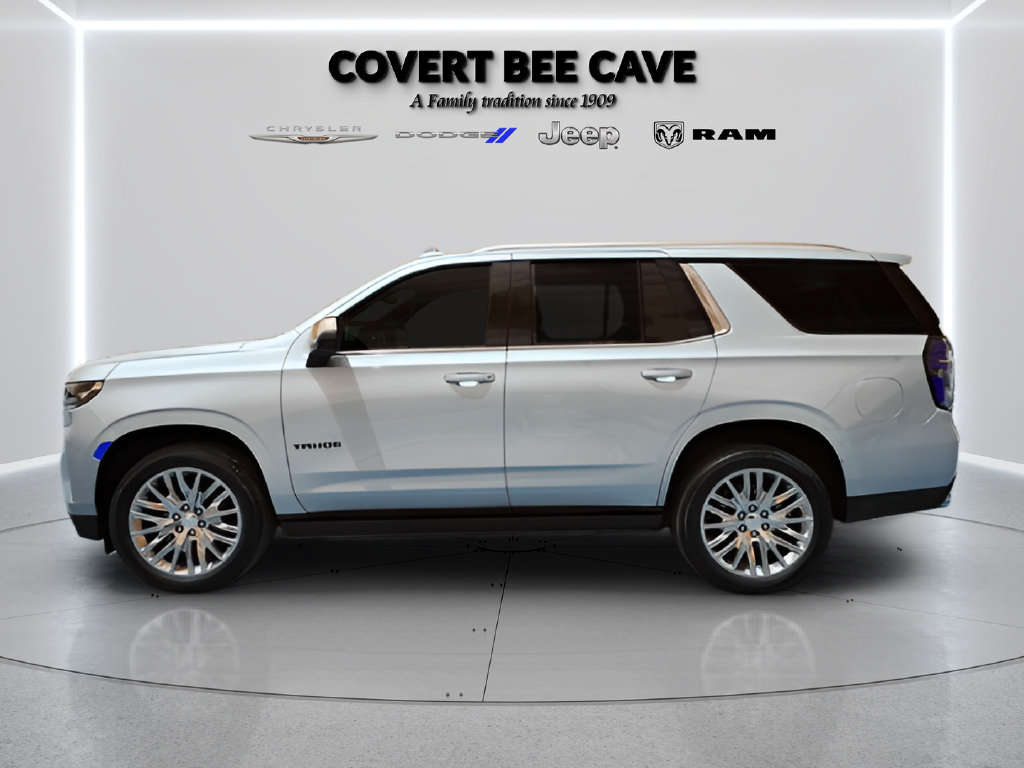 Used 2024 Chevrolet Tahoe Premier w/ Premium Package AWD/4WD image 4