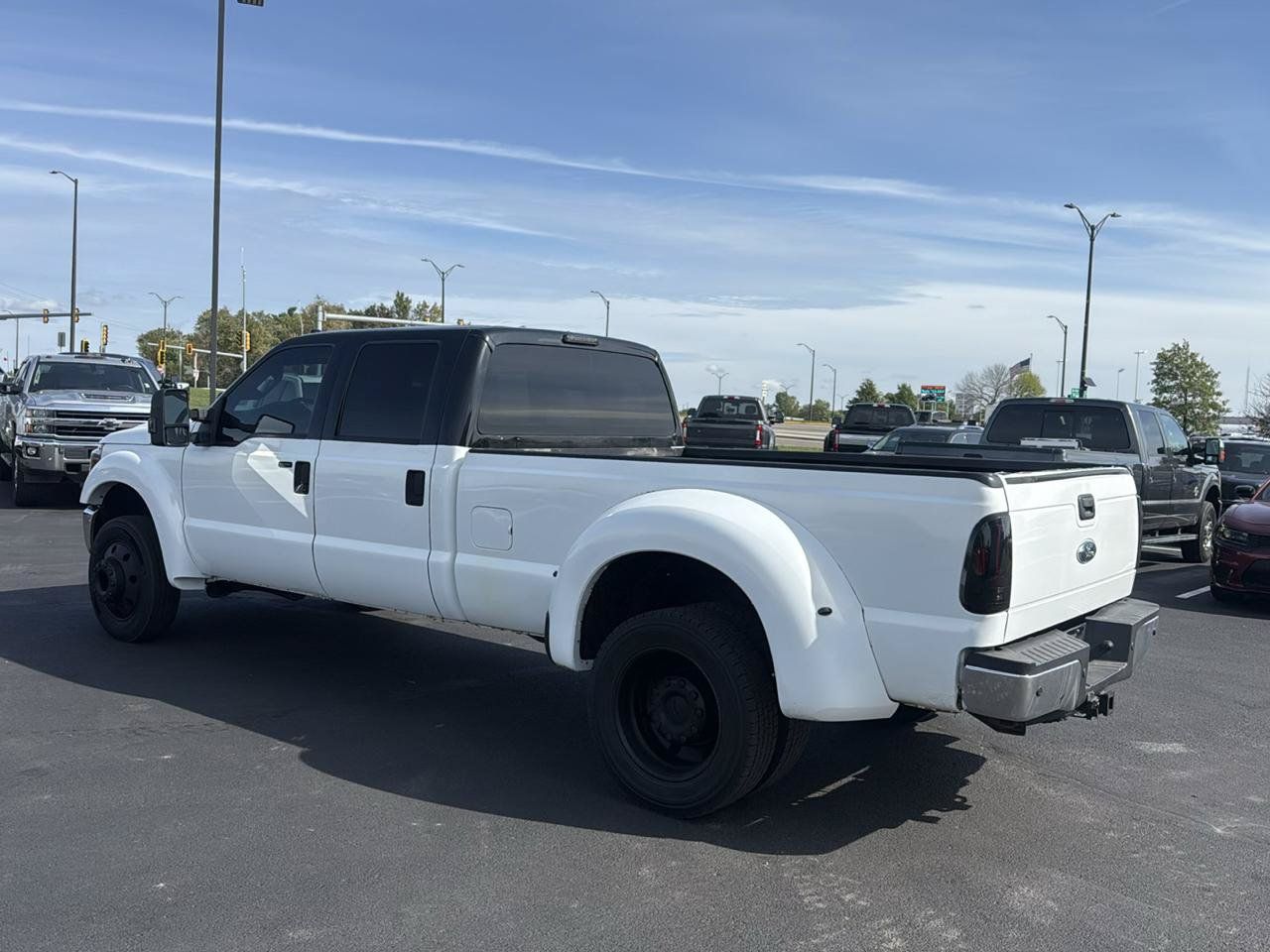 Used 2015 Ford F450 XLT w/ XLT Value Package AWD/4WD image 3