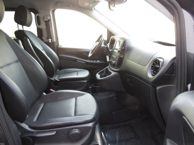 Used 2023 Mercedes-Benz Metris Passenger image 18