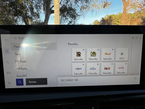 Used 2023 Lexus ES 350 w/ Premium Package image 23