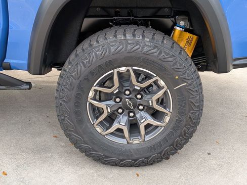 New 2026 Chevrolet Colorado ZR2 w/ Technology Package image 26