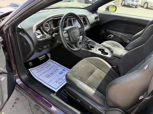 Used 2021 Dodge Challenger R/T Scat Pack w/ Shaker Package RWD image 9