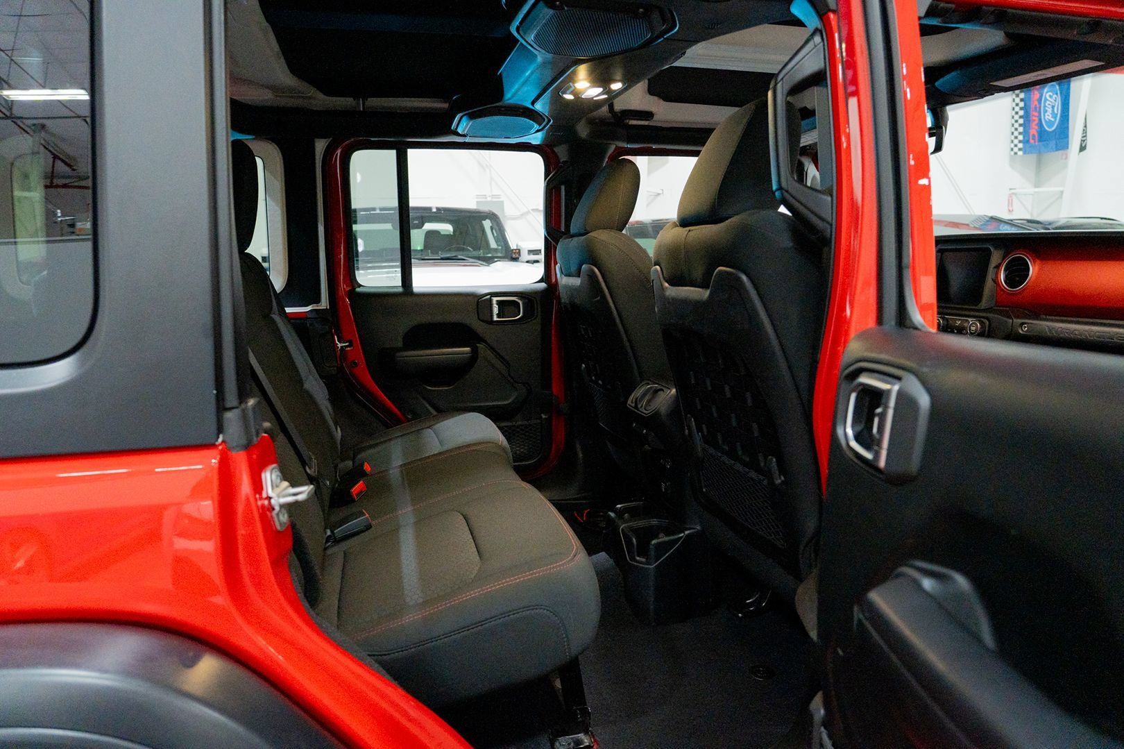 Used 2019 Jeep Wrangler Unlimited Rubicon AWD/4WD image 35