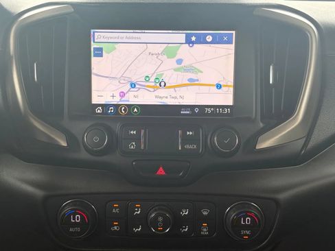 Used 2019 GMC Terrain Denali w/ GMC Pro Grade Package AWD/4WD image 23