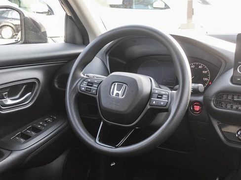 Used 2024 Honda HR-V LX image 21