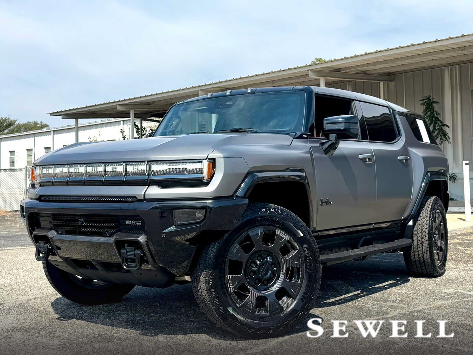 Certified 2026 GMC Hummer EV 3X w/ Carbon Fiber Edition Package AWD/4WD image 1